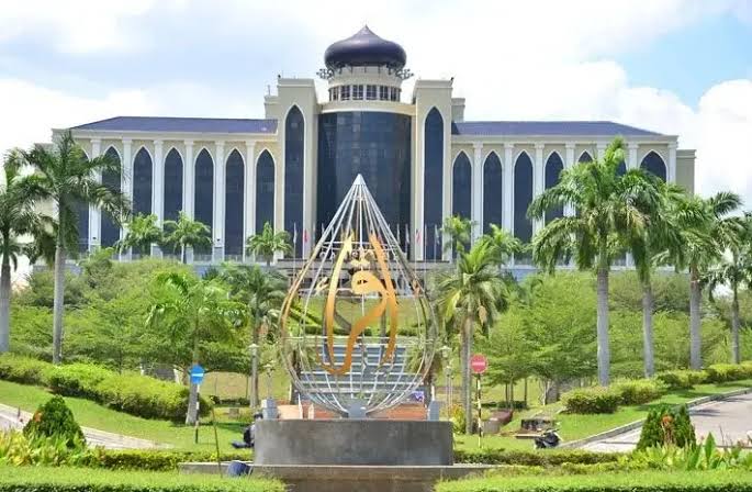 Universiti Sains Islam Malaysia (USIM)
