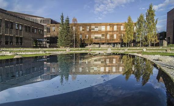 UiT The Arctic University of Norway (UiT)